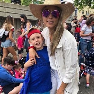 Meet your Posher, Andrea